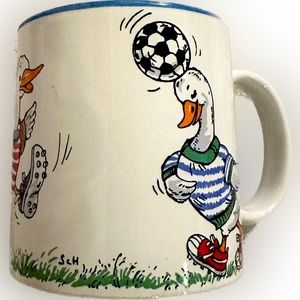 Vintage Potpourri Press Duck Soccer Mug ‘80’s/90’s Coffee Tea Soup Made in Japan